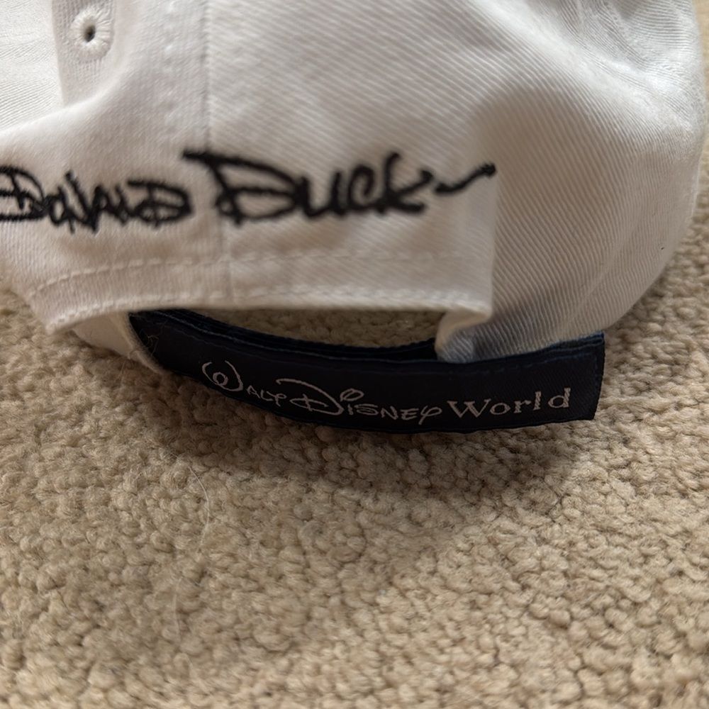 Vintage Disney Hat - Picture 3 of 6